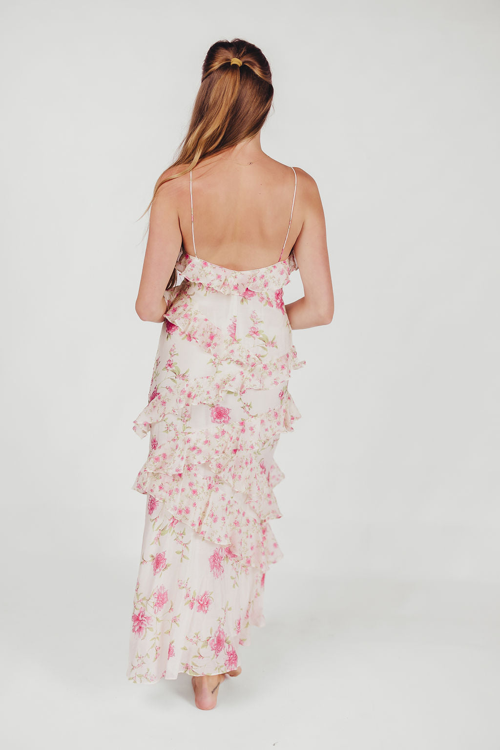 Amelia ivoor/roze maxi-jurk met bloemen en ruches